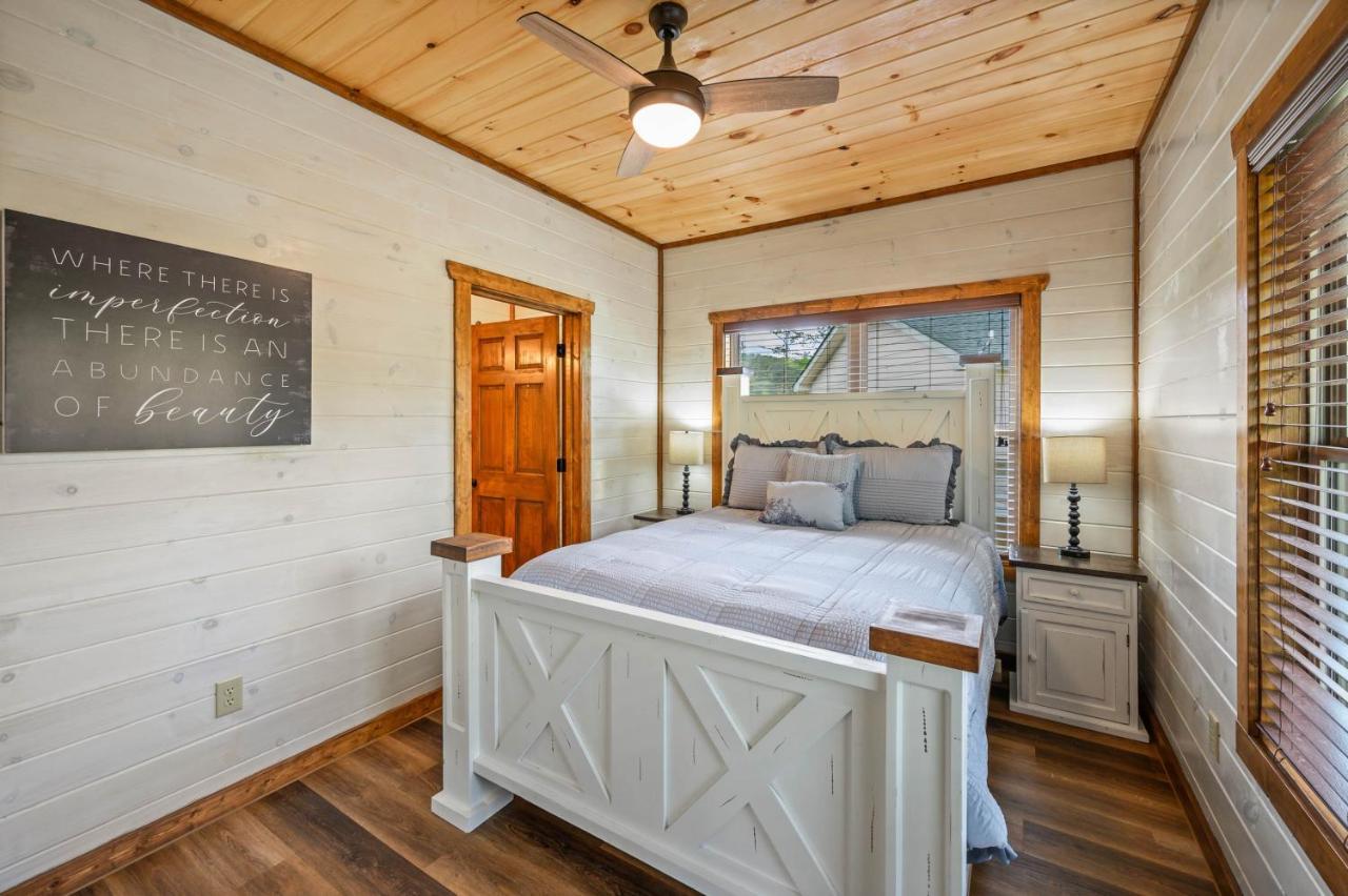 Osprey Nest Cottage Modern New Cabin Pigeon Forge Exterior foto