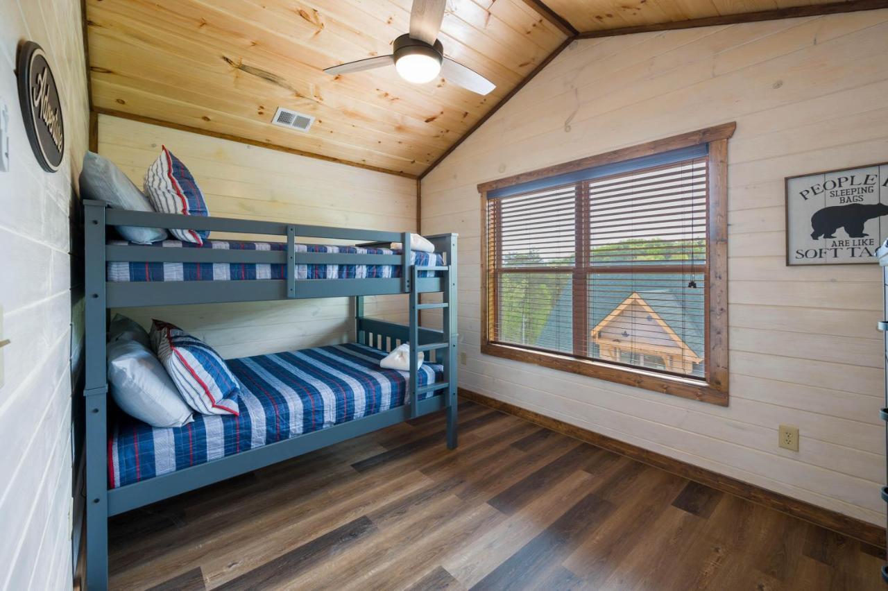 Osprey Nest Cottage Modern New Cabin Pigeon Forge Exterior foto