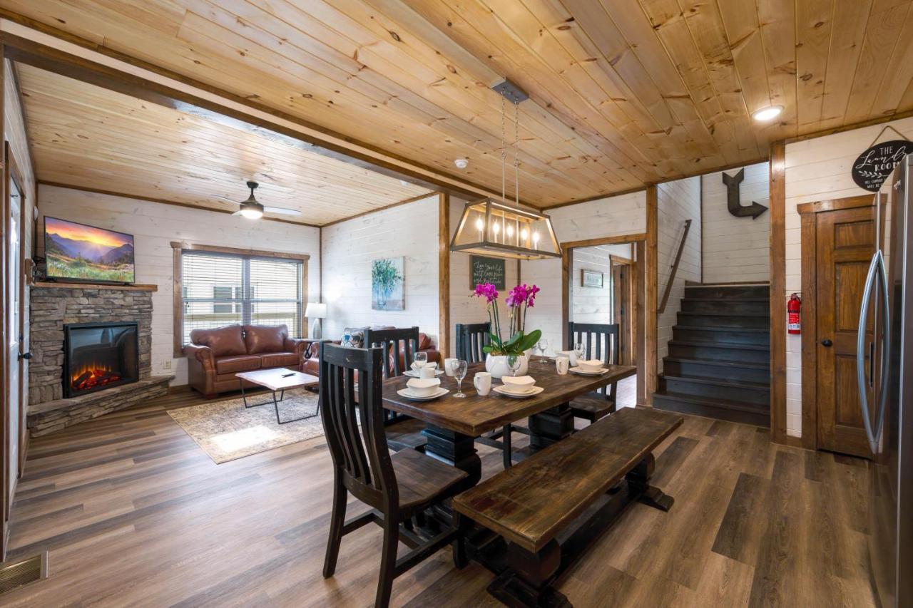 Osprey Nest Cottage Modern New Cabin Pigeon Forge Exterior foto