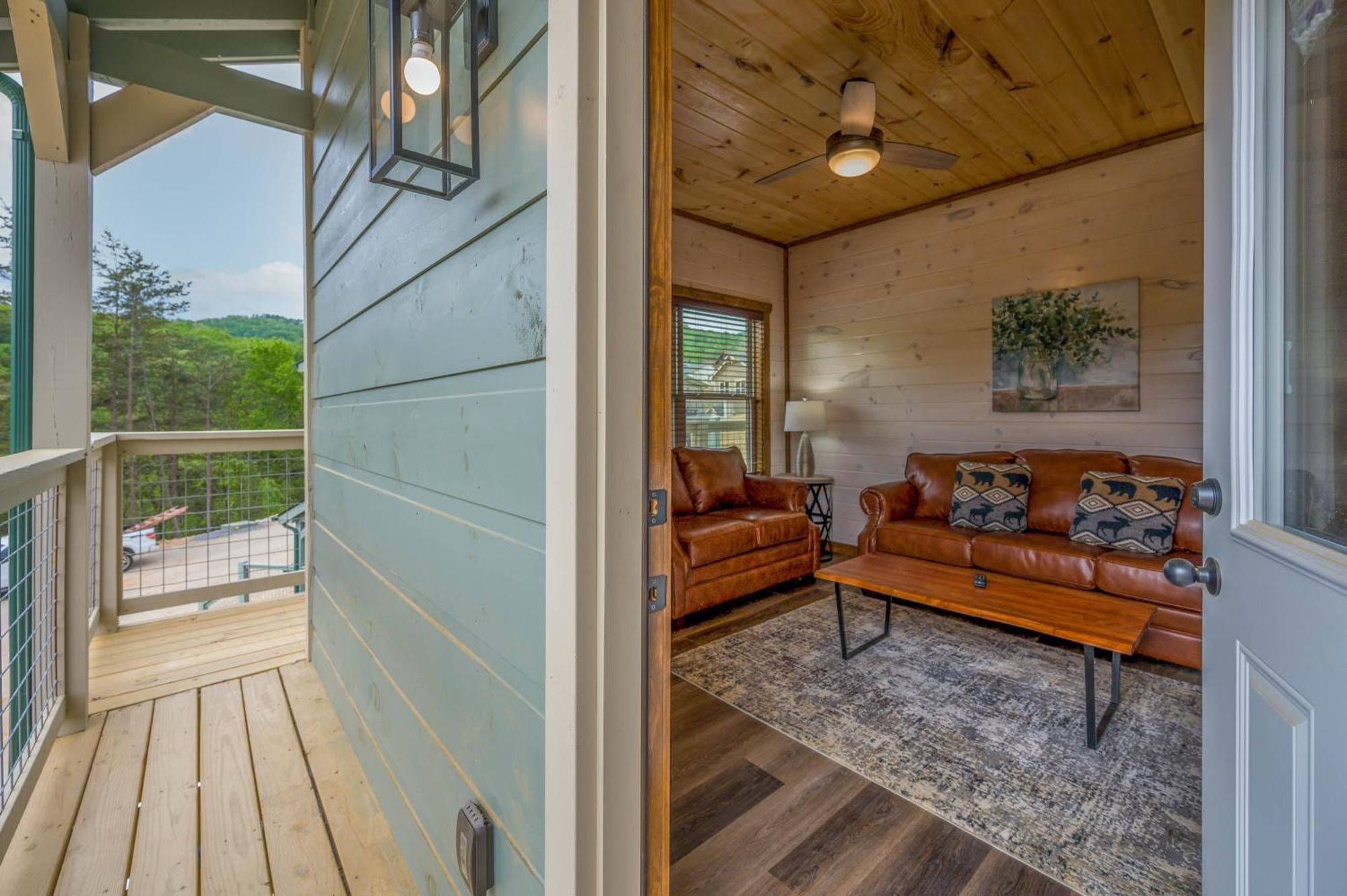 Osprey Nest Cottage Modern New Cabin Pigeon Forge Exterior foto