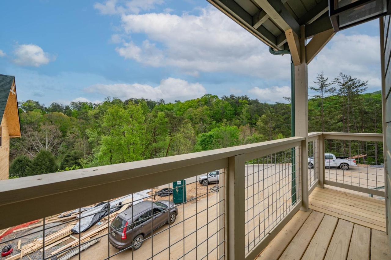 Osprey Nest Cottage Modern New Cabin Pigeon Forge Exterior foto